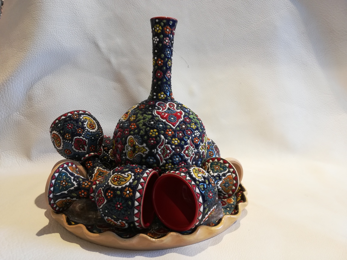 //www.galerie-shirazi.com/wp-content/uploads/2020/09/Galerie-Shirazi_Pau_artisanat-persan_magasin-1.jpg