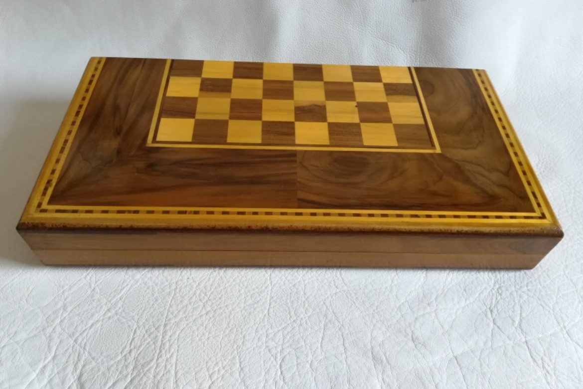 Galerie Shirazi_Pau_Backgammon_échecs_Parvin.4