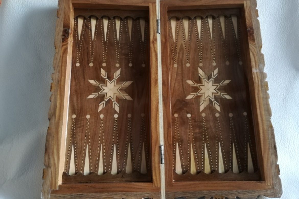 Galerie Shirazi_Pau_Backgammon Farah