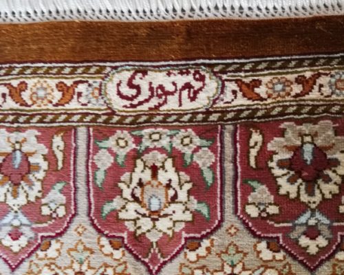 http://www.galerie-shirazi.com/wp-content/uploads/2022/04/Galerie-Shirazi_Pau_estimation-tapis-2-500x400.jpg