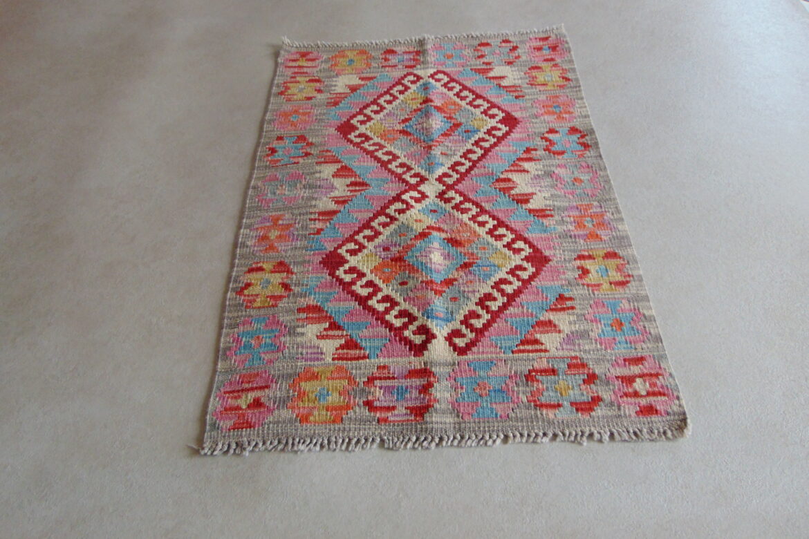 Galerie Shirazi_Pau_Kilim 0018693-5