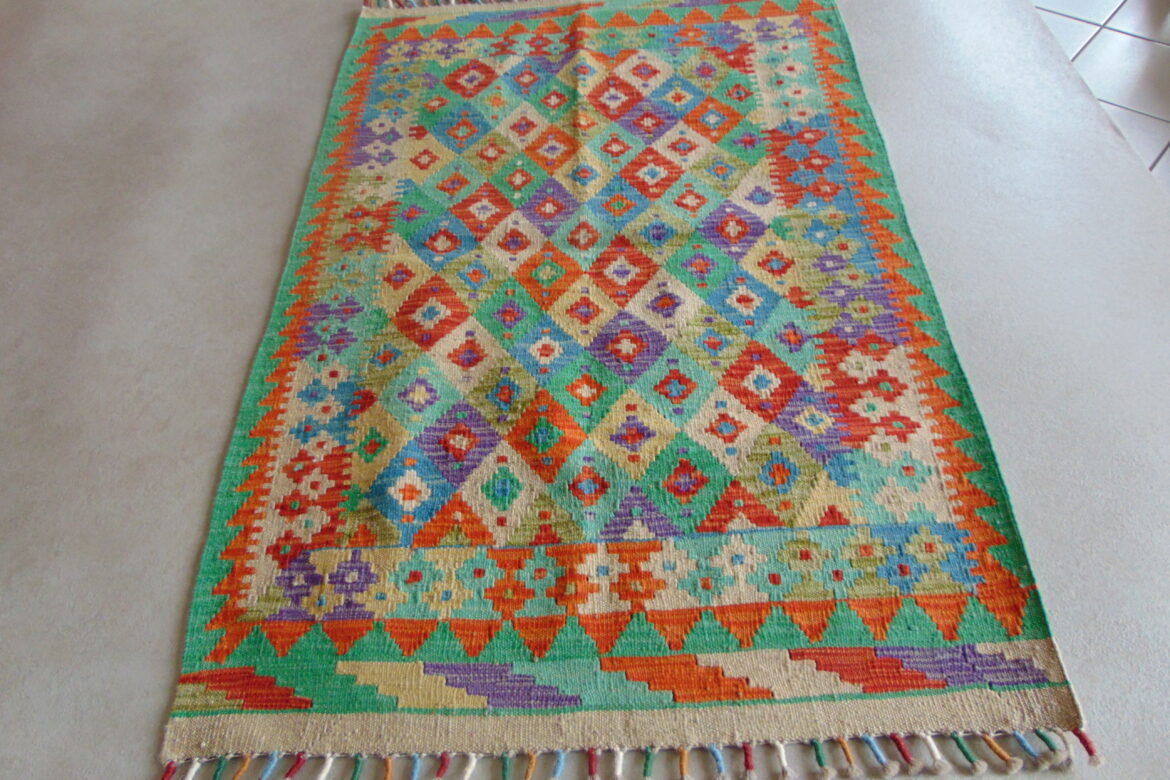 Galerie Shirazi_Pau_Kilim 8180675