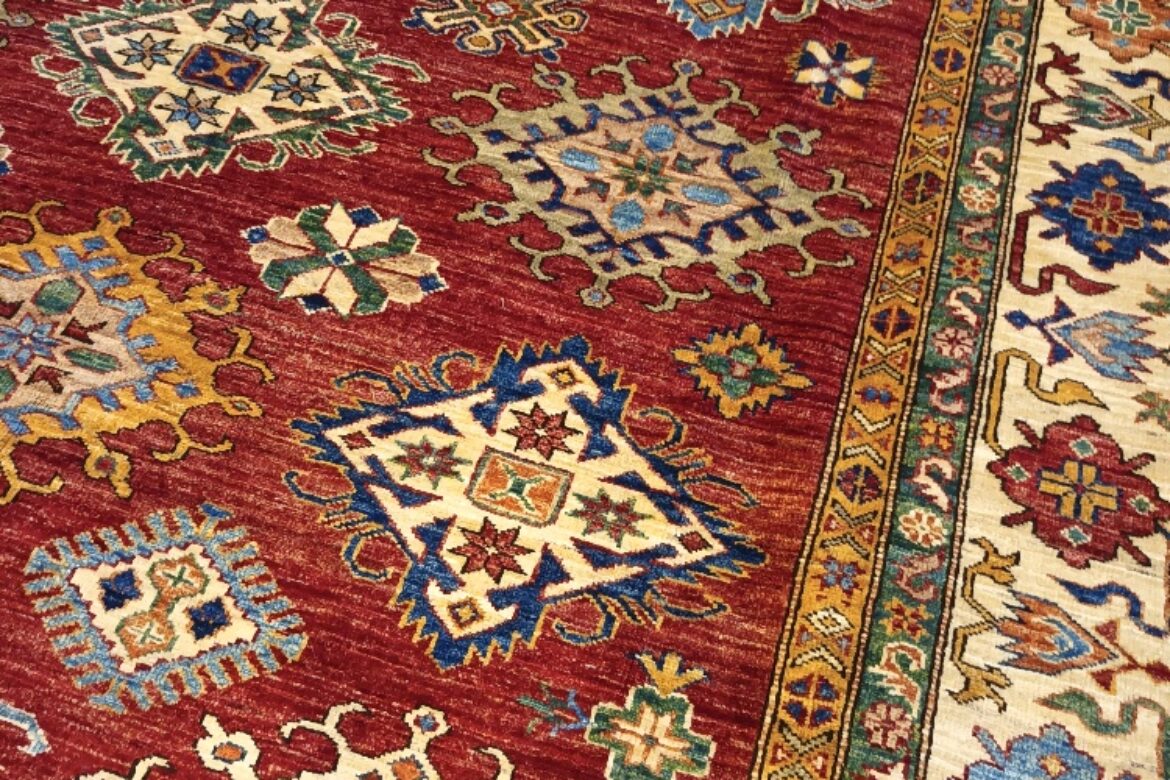 Galerie Shirazi_Pau_tapis Samrkand 3_16331