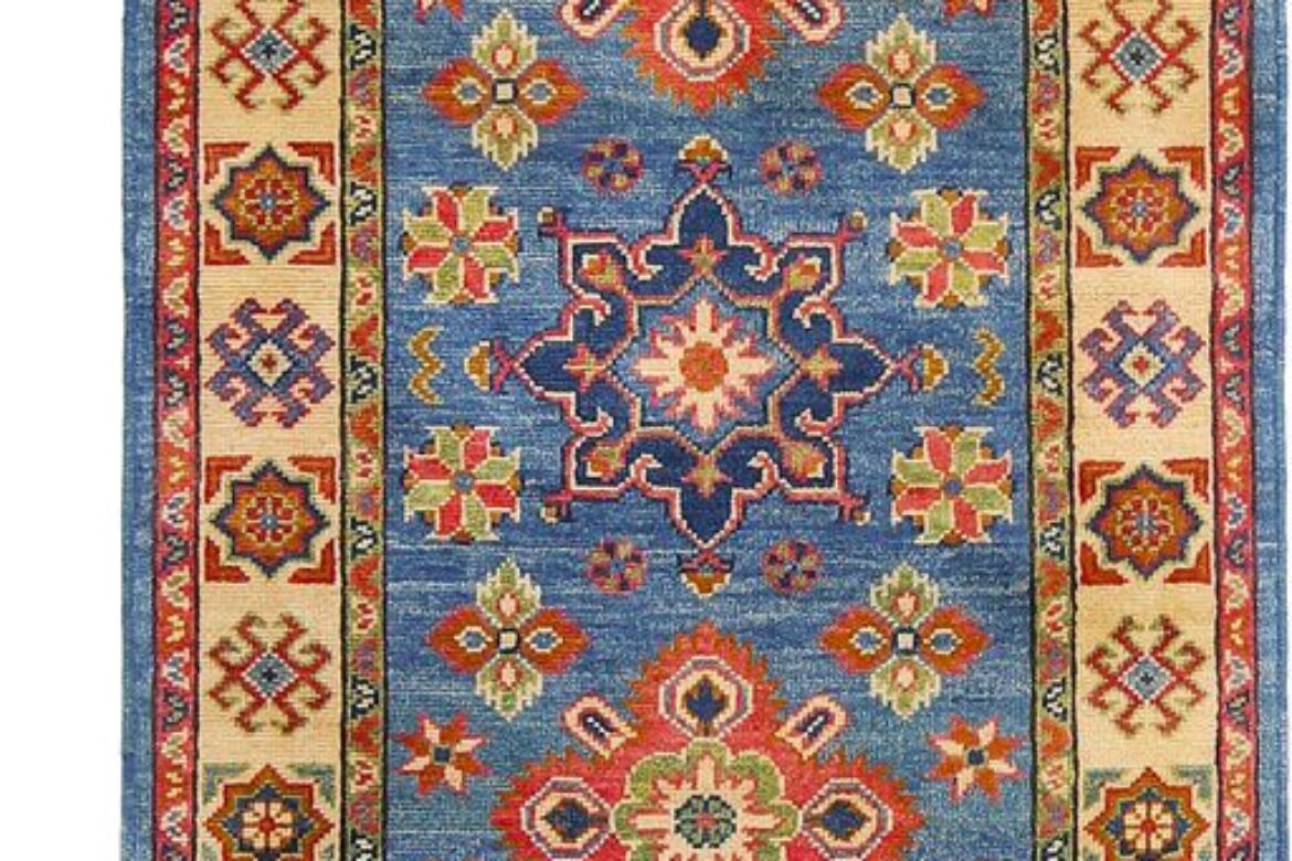 Galerie Shirazi_Pau_tapis Ghazni_8190136