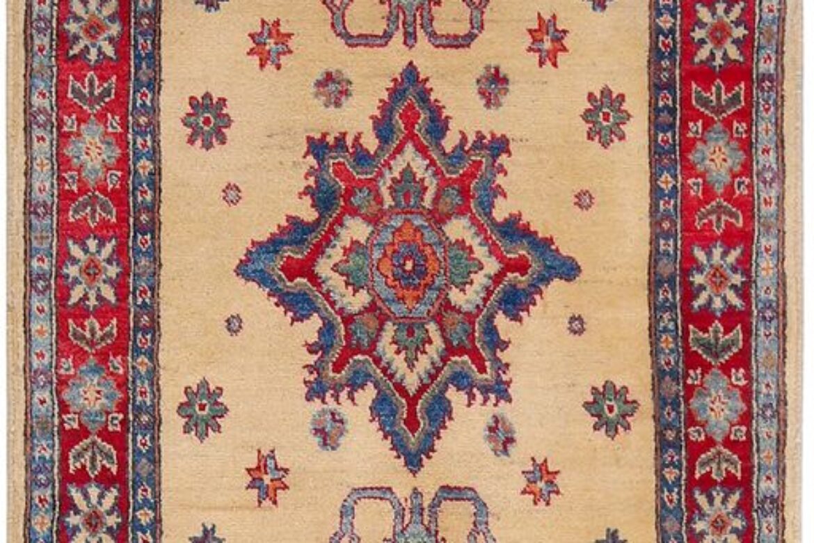 Galerie Shirazi_Pau_tapis Ghazni_8191971