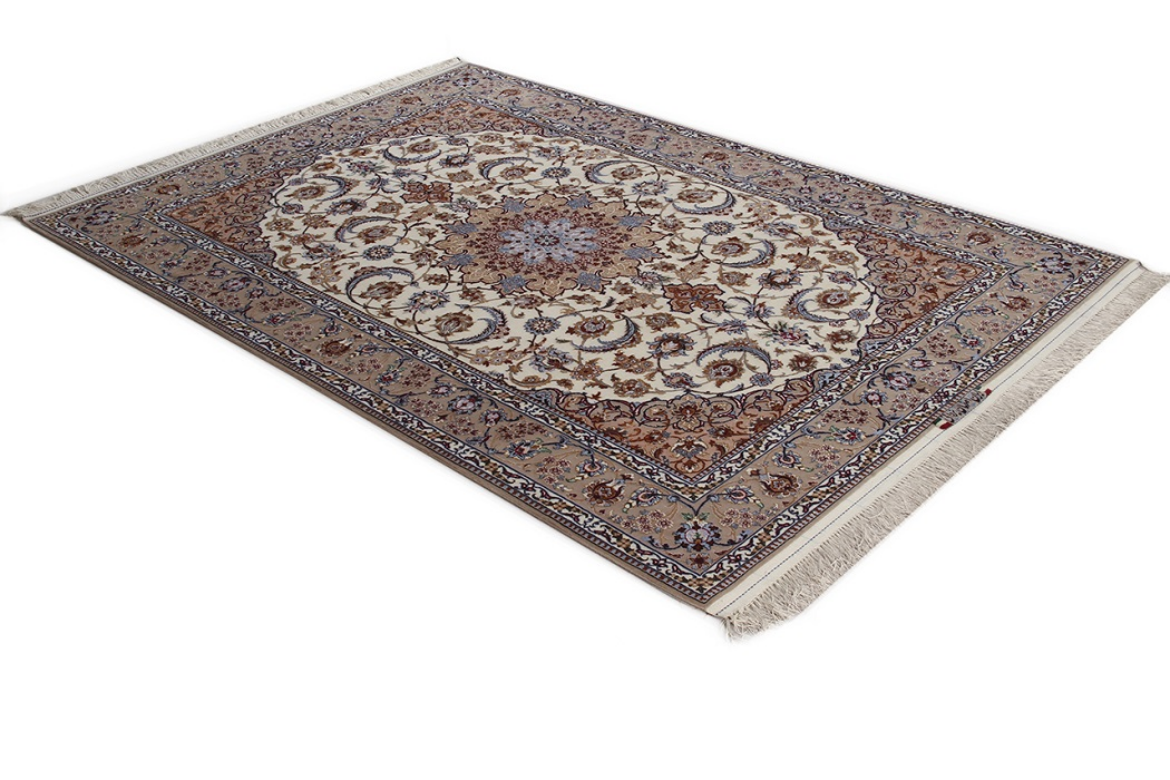 Galerie-Shirazi_Pau_tapis Isfahan_1535884-1