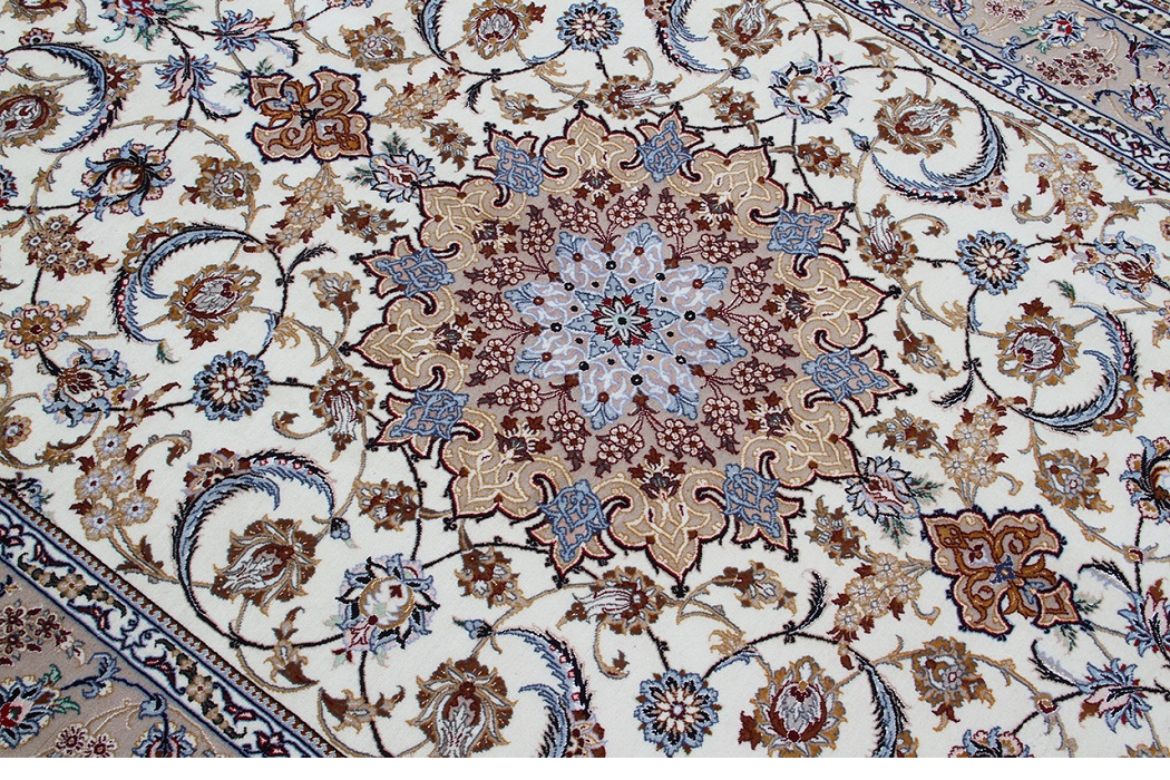 Galerie-Shirazi_Pau_tapis Isfahan_1535884-4