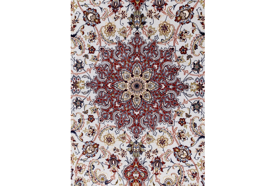 Galerie-Shirazi_Pau_tapis Isfahan_4161629-1
