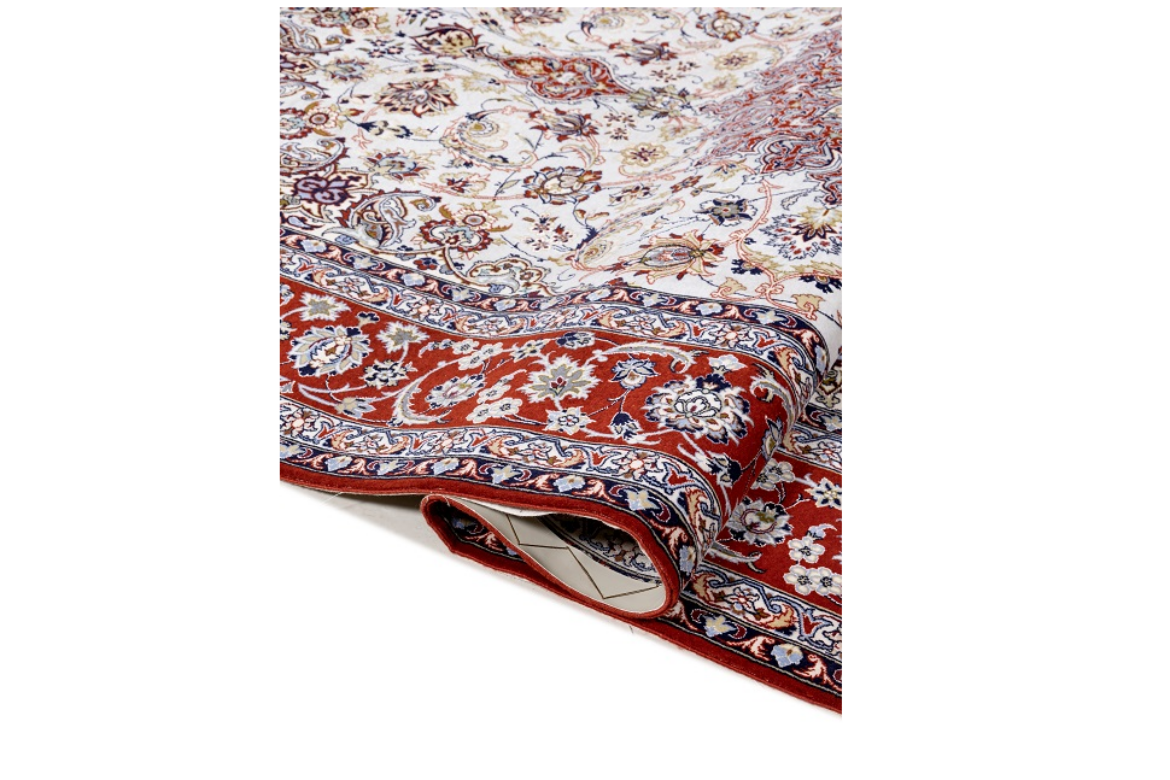 Galerie-Shirazi_Pau_tapis Isfahan_4161629-2